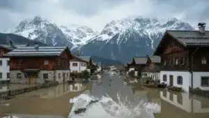 Vom Hochwasser überschwemmtes Dorf